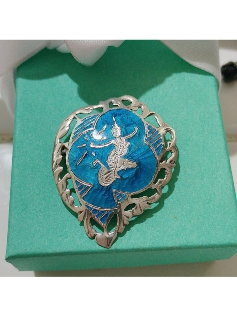 Vintage Sterling Silver Niello Blue Enamel Brooch Thai Mekkala God…